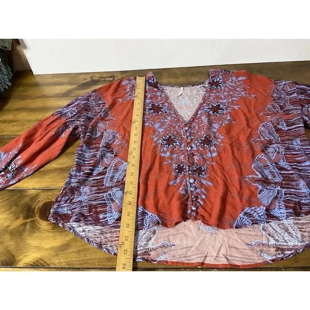 Free People Birds of a Feather Orange Floral Printed Blouse Size Small V-Neck